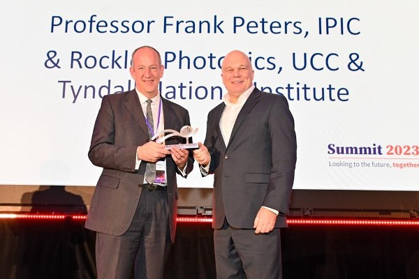 Frank Peters receives prestigious SFI Industry Partnership Award