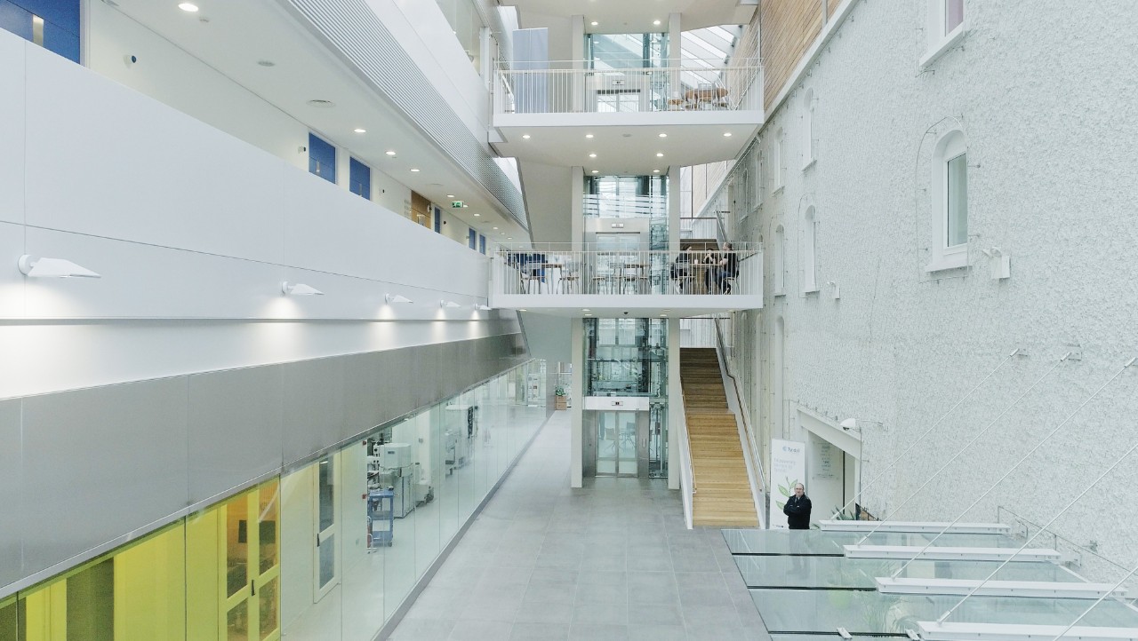 Tyndall Media Images_Inside_Tyndall National Institute_Atrium