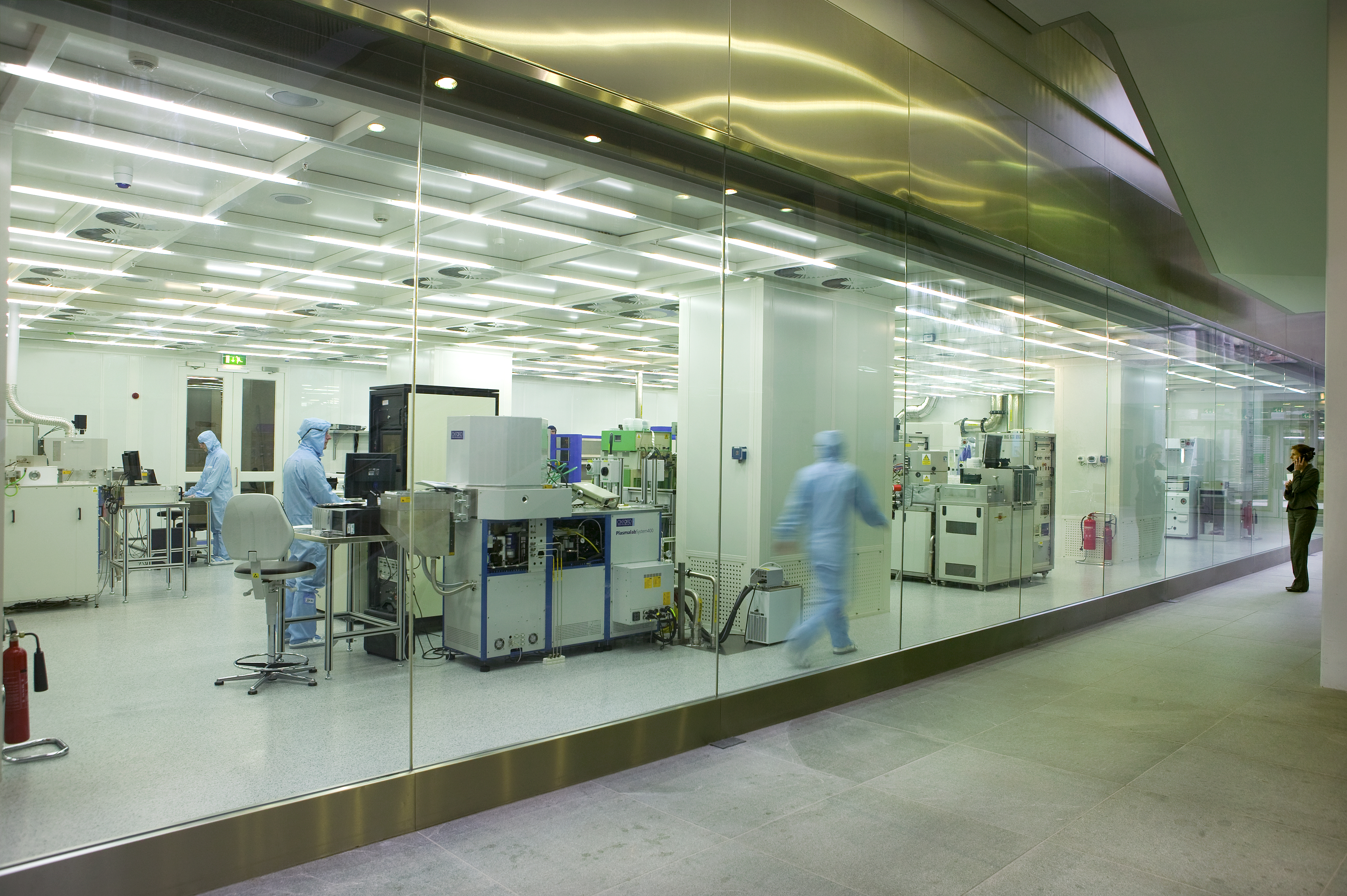 Tyndall Media Images_Tyndall National Institute Cleanroom Facilities