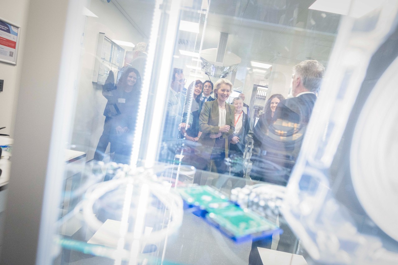 Ursula von der Leyen visits Tyndall National Institute Ireland